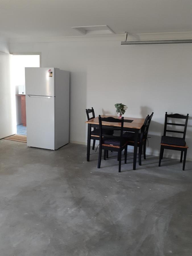 Blk Stays Guest House Deluxe Units Morayfield Kültér fotó