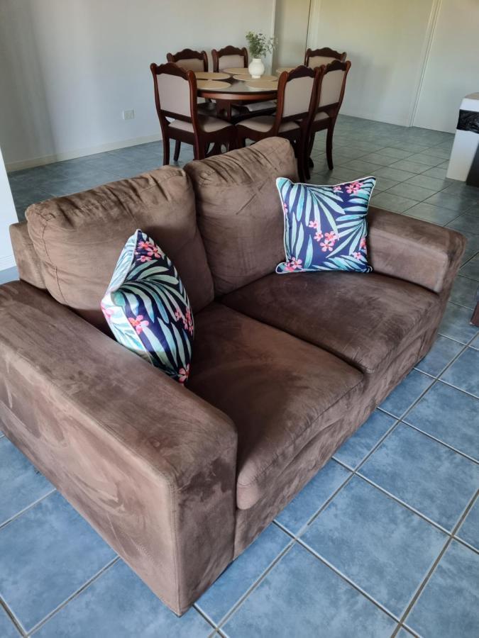 Blk Stays Guest House Deluxe Units Morayfield Kültér fotó