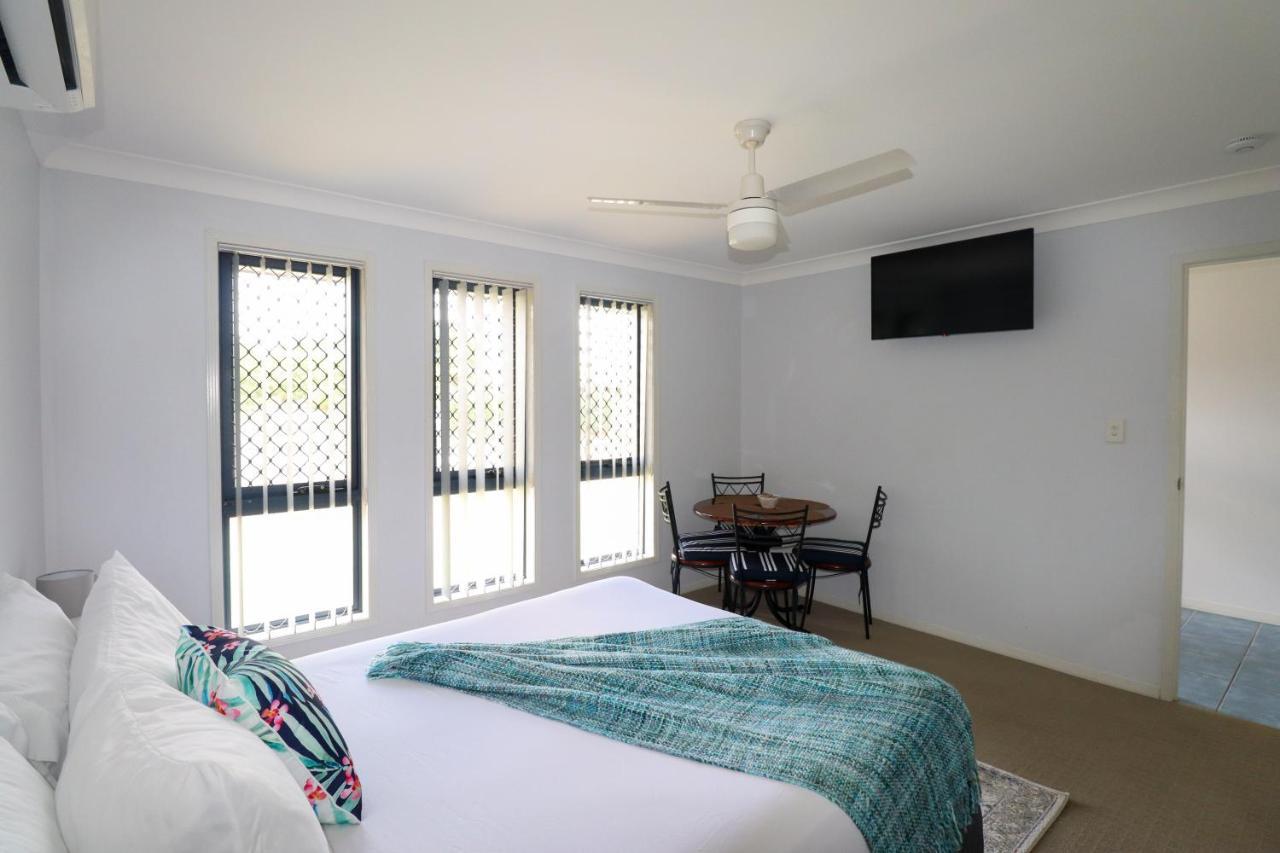 Blk Stays Guest House Deluxe Units Morayfield Kültér fotó