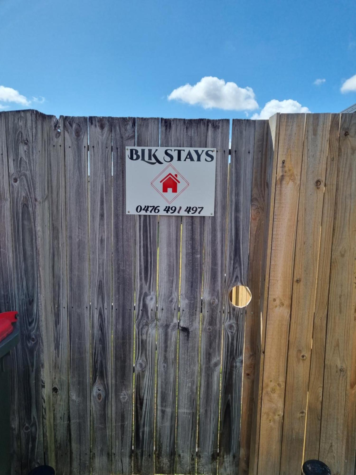 Blk Stays Guest House Deluxe Units Morayfield Kültér fotó