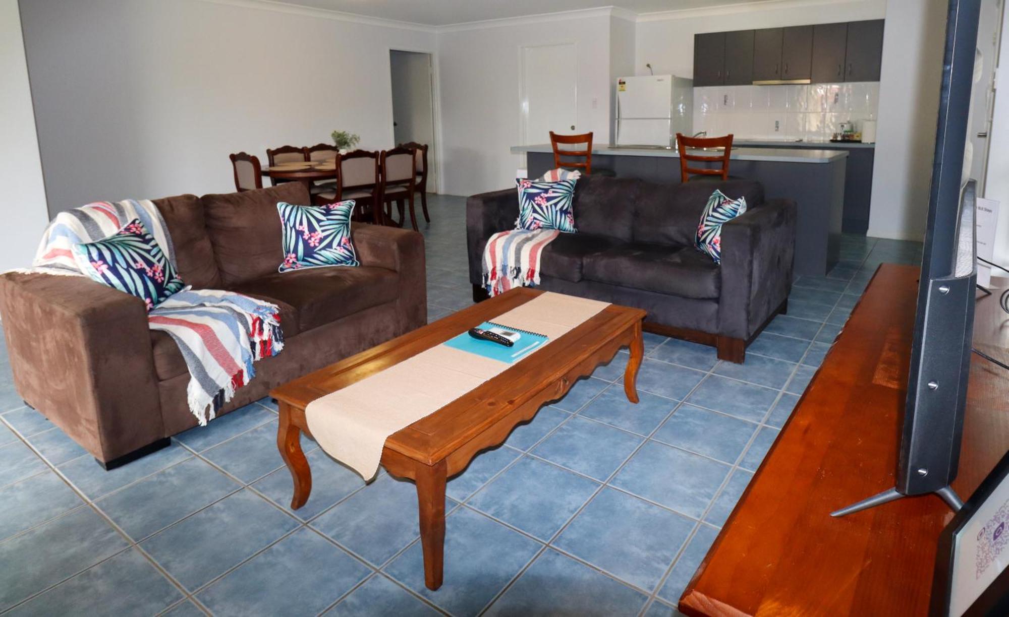 Blk Stays Guest House Deluxe Units Morayfield Szoba fotó